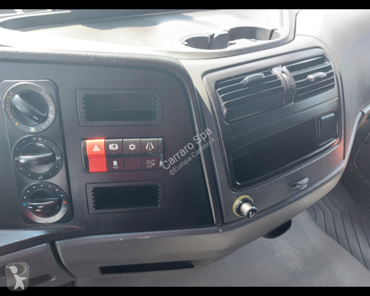 شاحنة Mercedes III WL 821