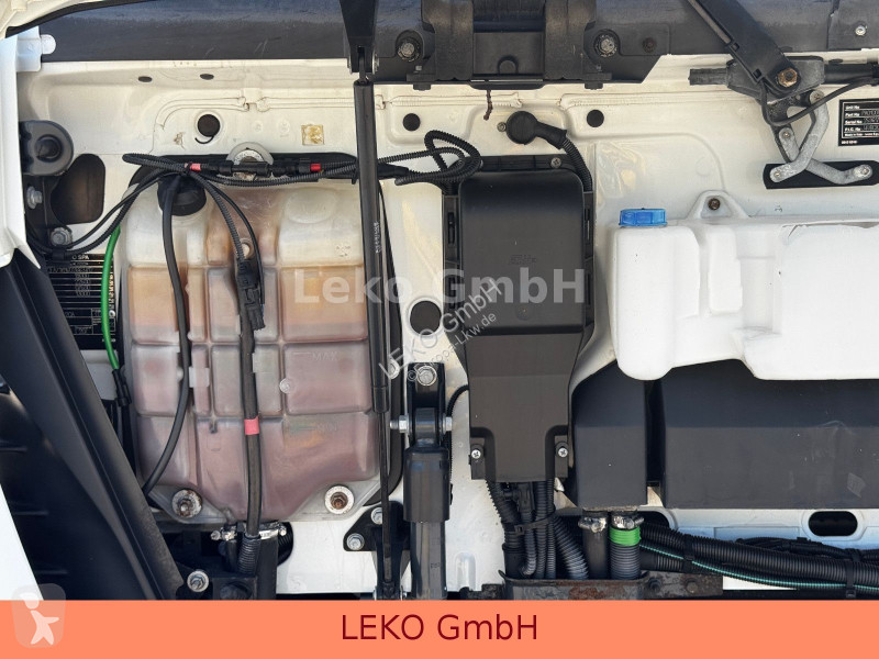 شاحنة Iveco 190E28 Mit Carrier Sp 1150Mt
