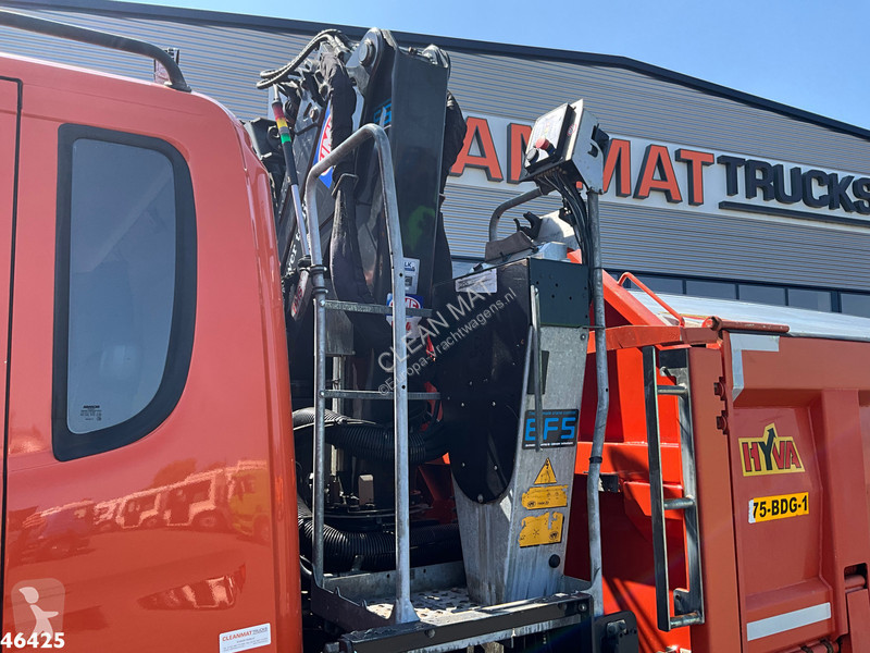 Kamion Scania 320 HMF 14 Tonmeter Z-kraan Just...