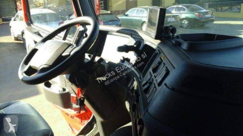 شاحنة Volvo