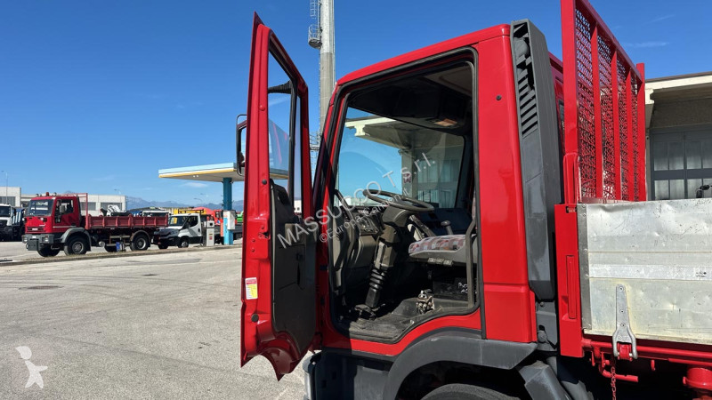 Camion Iveco 100E18 4X2