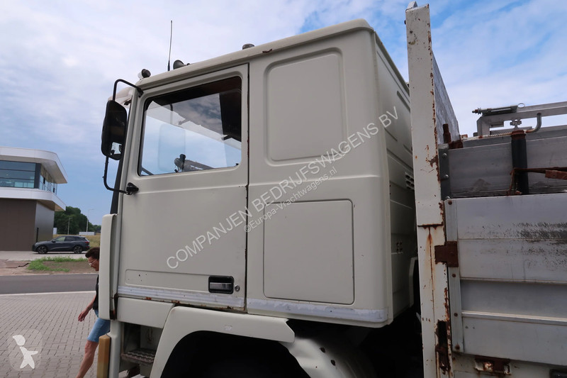 شاحنة Volvo F 12 -20 6x2