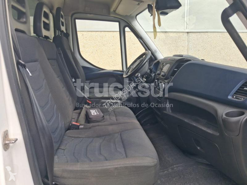 شاحنة Iveco  70C18 ISOTERMO