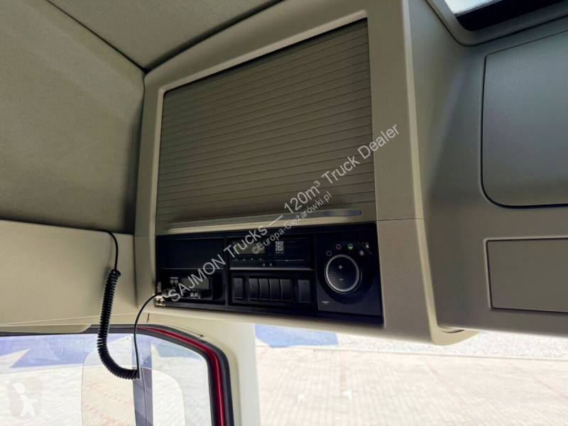 شاحنة Volvo 420 / PRZESTRZENNY 60M3 / 7,75 M /...