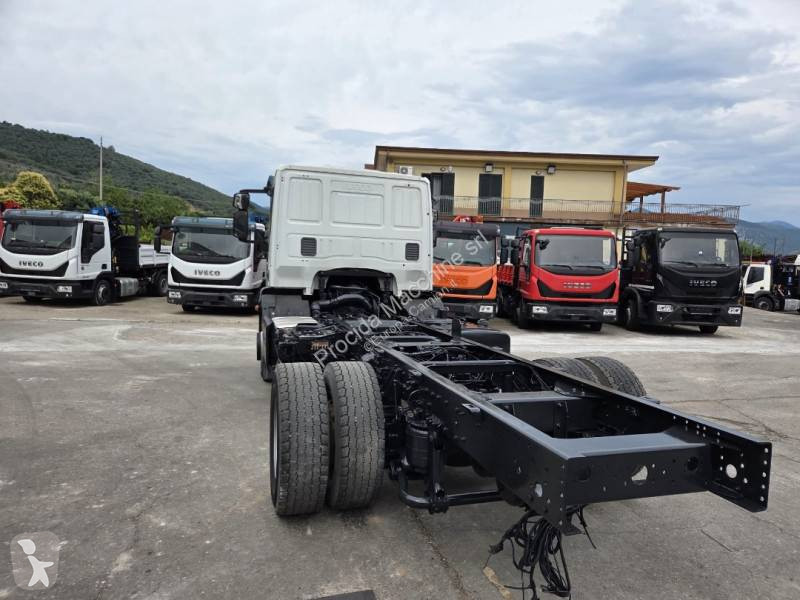 شاحنة Iveco