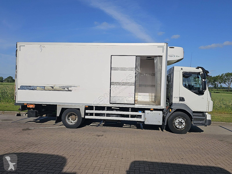 شاحنة Volvo 210.14 CARRIER TAILLIFT