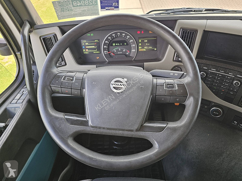 شاحنة Volvo 420 FOODTANK FOODSTUFF