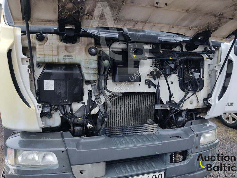 شاحنة Renault 240.18