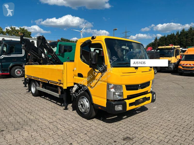 شاحنة Mitsubishi XS 066 DUO