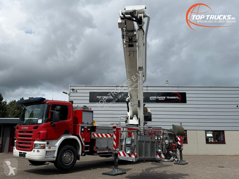 شاحنة Scania 420 6x2 - Vema 38 m Fire...
