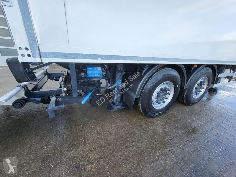 Camion Mercedes 2543 L 9,60 Koffer...