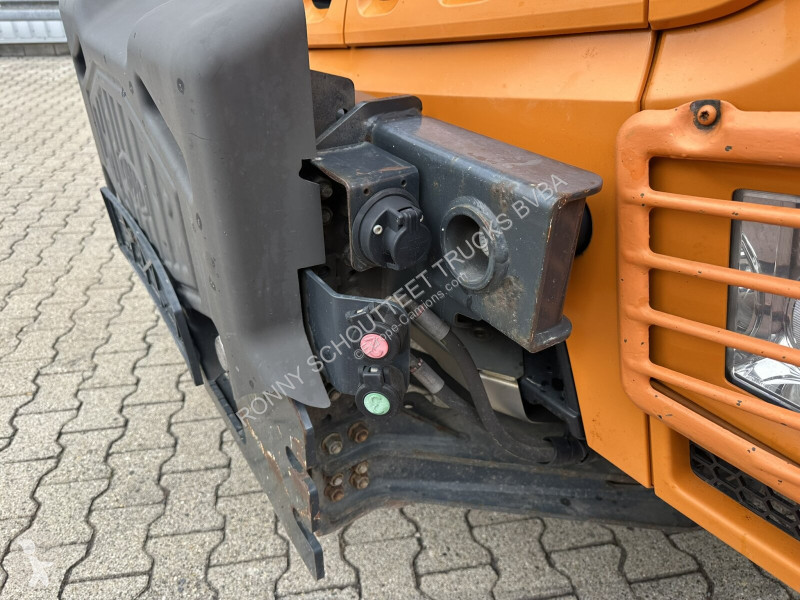 شاحنة Mercedes Arocs 3353 6x4 Arocs 3353 6x4...