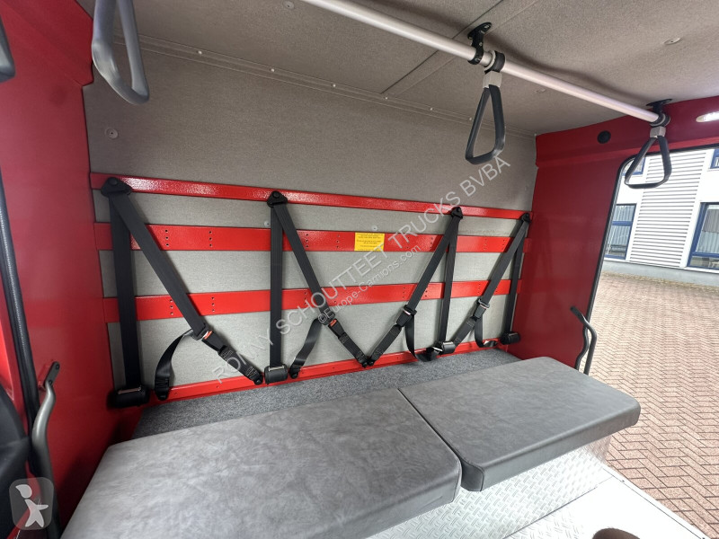 شاحنة Renault Kerax 320 DXI 4x2 Kerax 320 DXI...