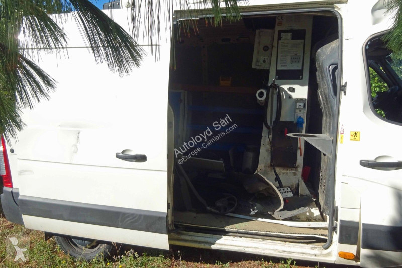 Camion Renault MASTER 2,3 DCI 146 NACELLE