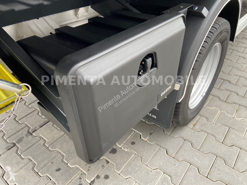 Грузовик Volkswagen 50 3-S-KIPPER KISTE...