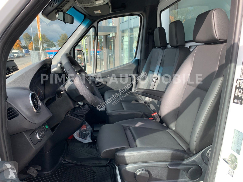 شاحنة Mercedes 517 5t TRANSPORTKOFFER 2,40mH...