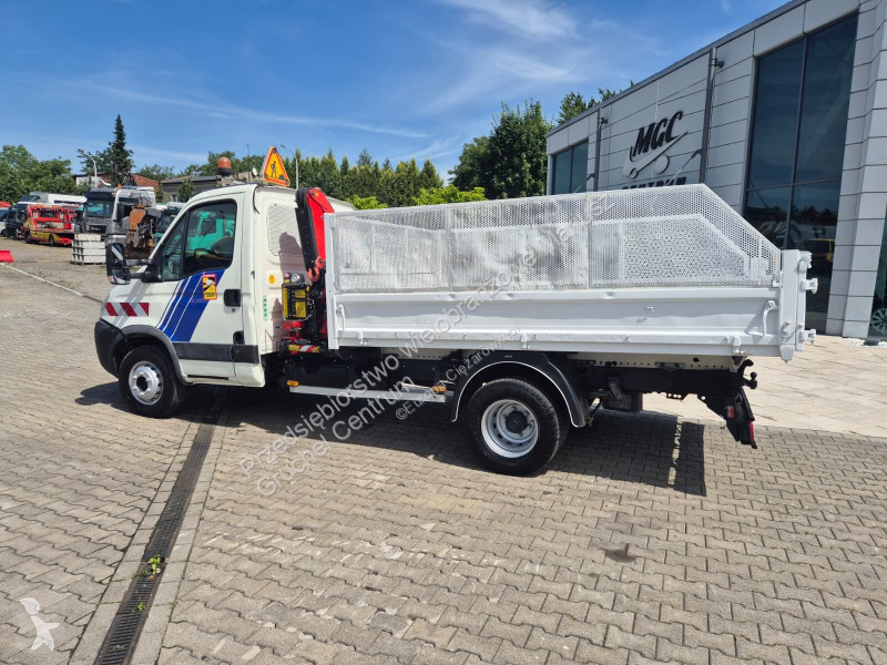 Samochód dostawczy Iveco Daily 65C18