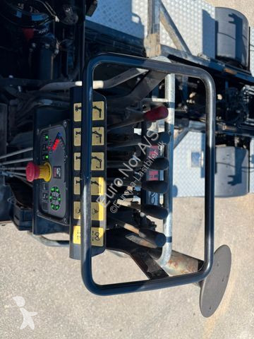 شاحنة  X-DUO 102 E-2