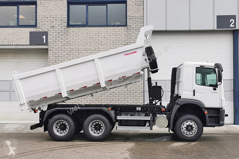 شاحنة Volkswagen Constellation 31.320 DC Tipper...
