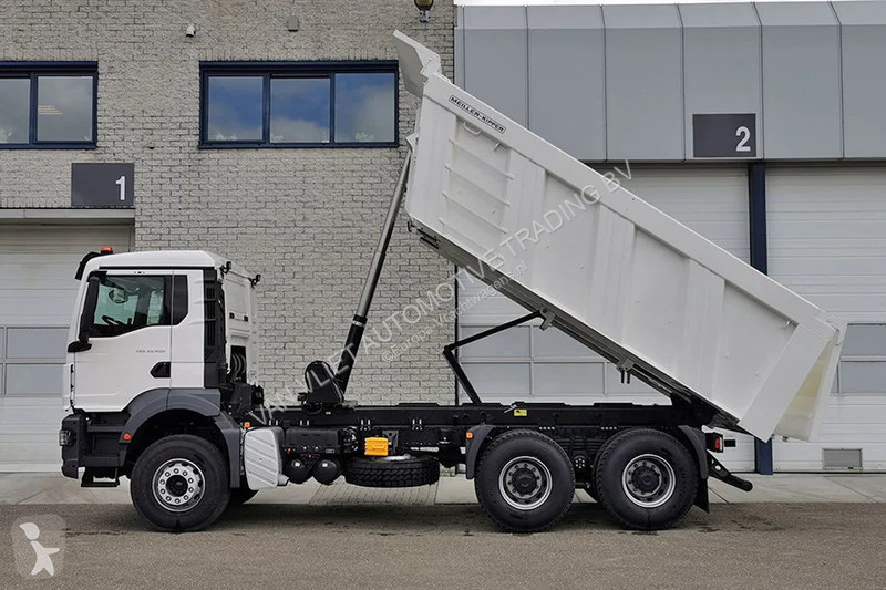 شاحنة MAN 33.400 BB CH Tipper Truck (9 units)