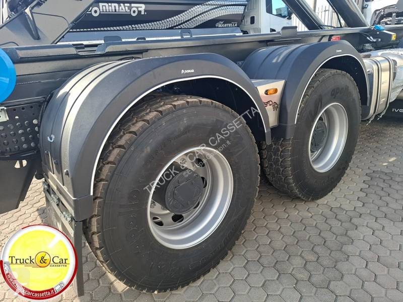 شاحنة Iveco