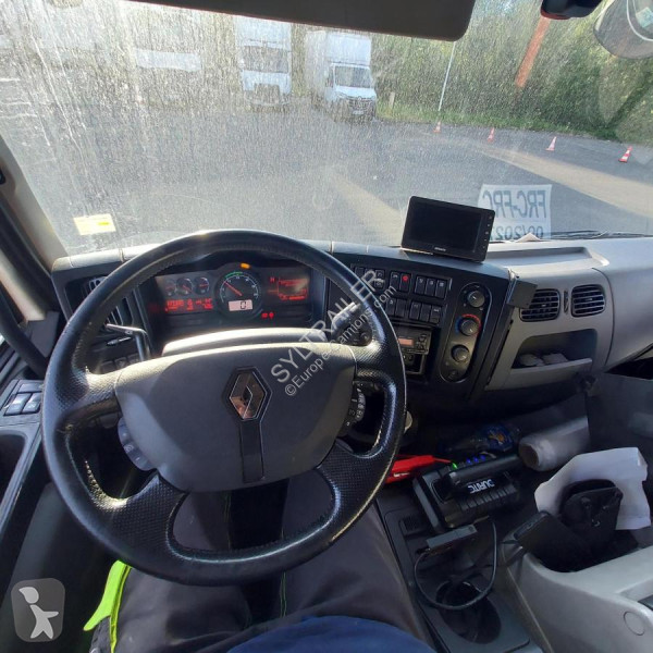 شاحنة Renault  D WIDE 320