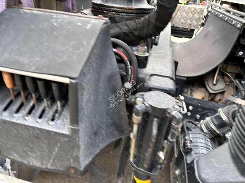 شاحنة Mitsubishi  FUSO CANTER 7C18