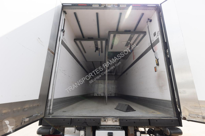 شاحنة Renault  D26 WIDE 380 DXI