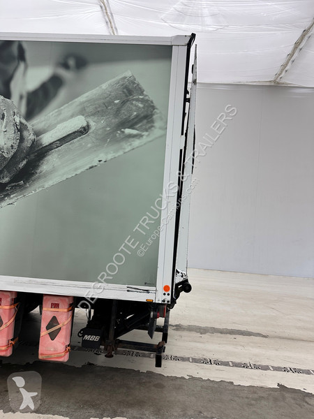 Camion Mercedes 1218