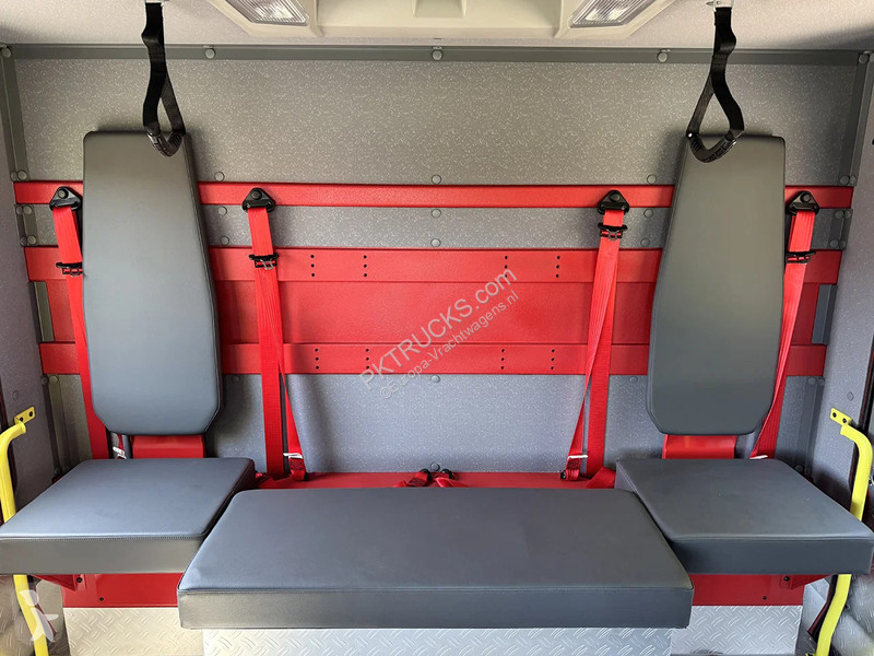 Camion Renault K P4X4 Medium Chassis Cabin (10...