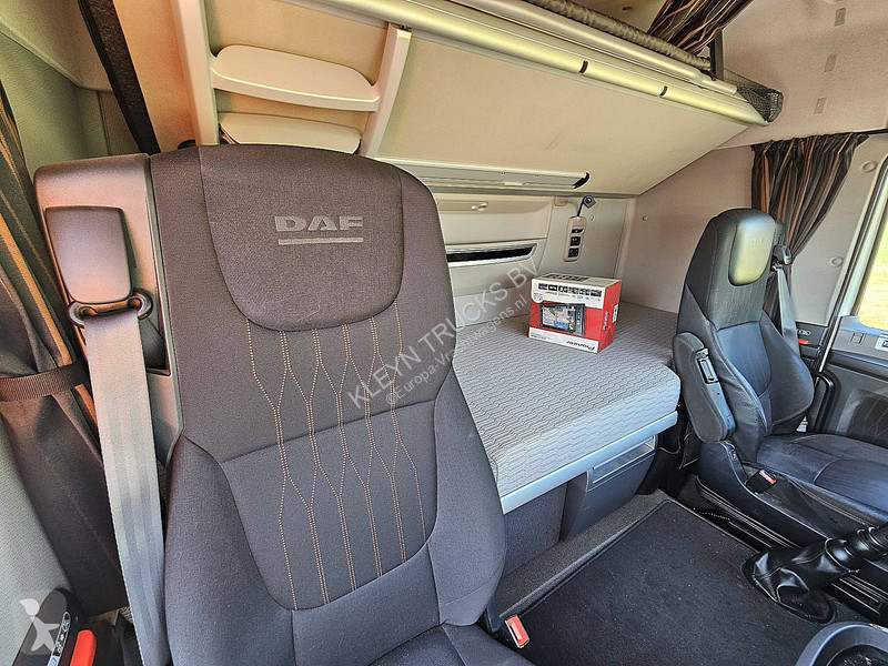 شاحنة DAF 480 FAR CLEAN MANUAL