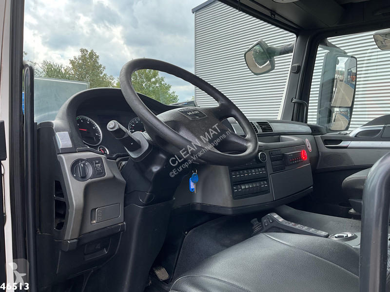 Грузовик MAN 35.400 8x4 Euro 6 Hiab 18 Tonmeter...