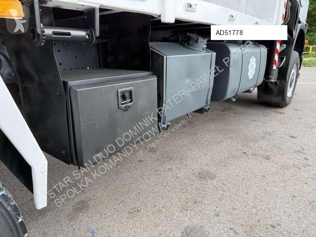 شاحنة Mercedes PK 29002