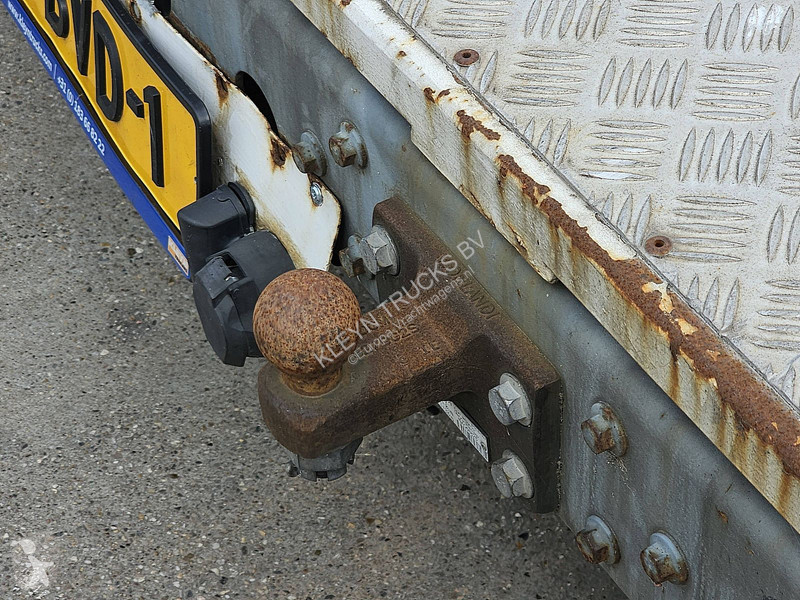 شاحنة Renault D 180