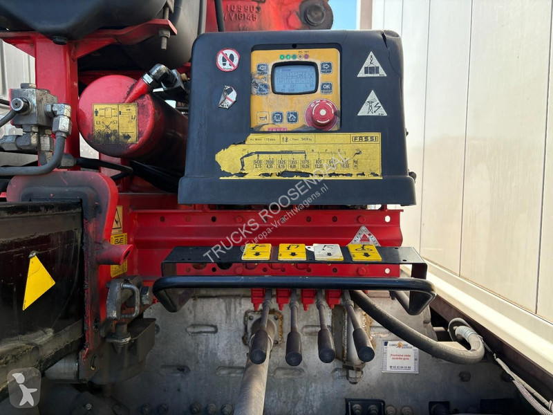 شاحنة Iveco 420 + 6X2 + FASSI F 135 - 3X EXT. +...