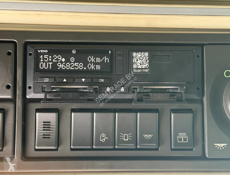 شاحنة Volvo 16650 XL 6X2 FULL AIR FULL OPTIONS...