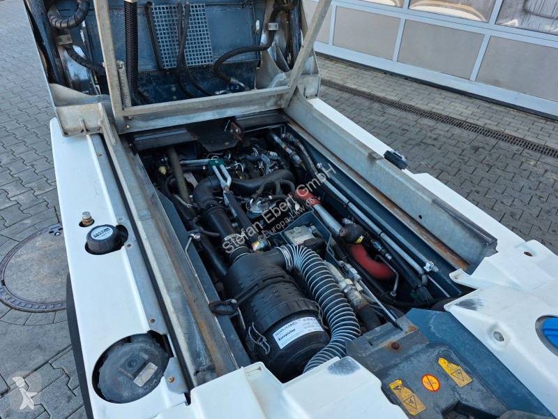 آلة لصيانة الطرق Hako Citymaster 1600 Klima Kamera
