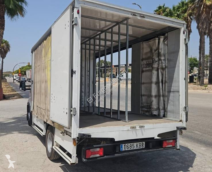 شاحنة Iveco