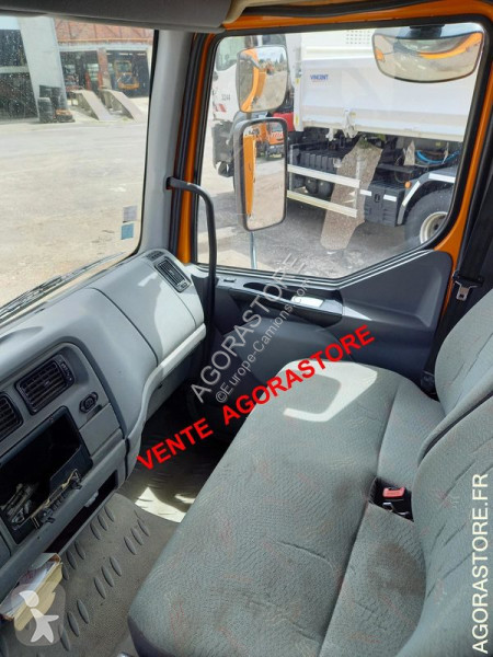 Camion Renault MIDLUM