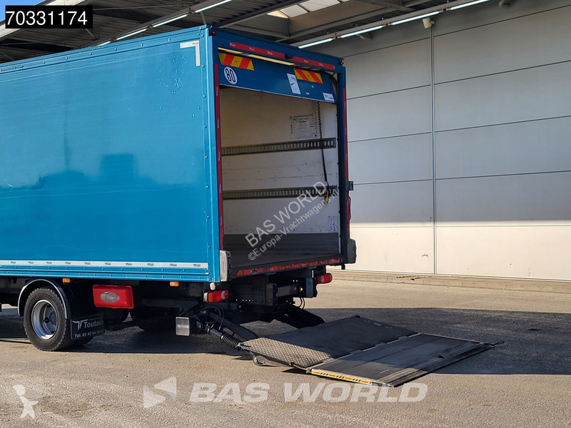شاحنة Renault D 210 D 4X2 12tonner 1500kg...