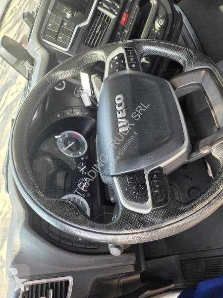 شاحنة Iveco