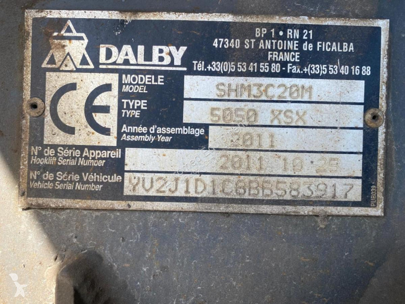 شاحنة Volvo 330