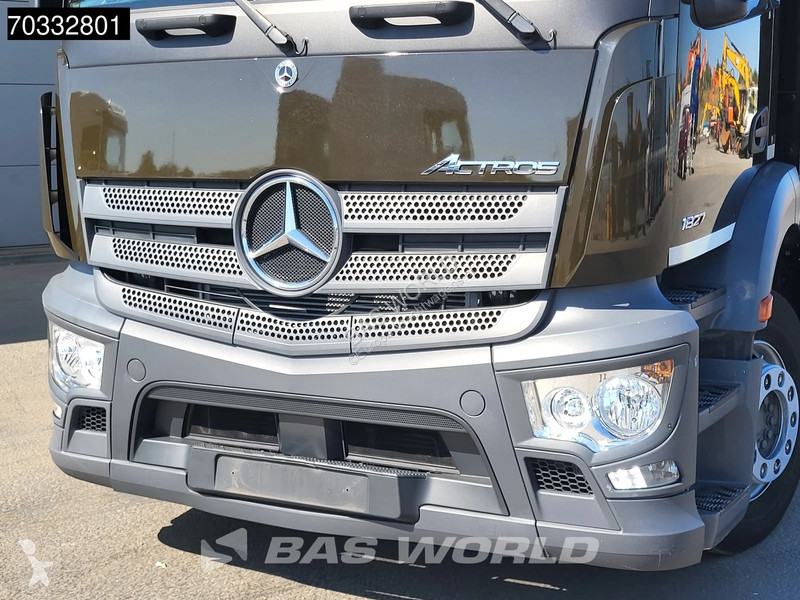شاحنة Mercedes 1827 4X2 19tonner 3000kg...