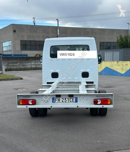 Camion Renault master a telaio
