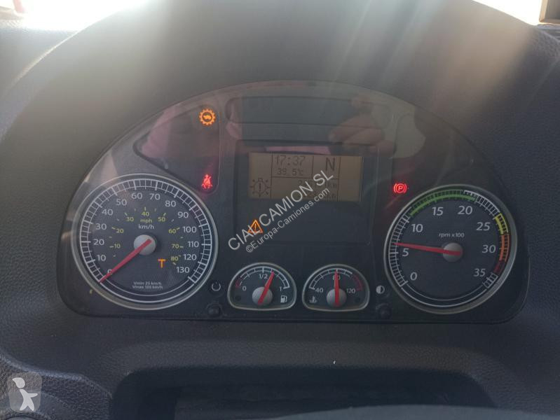 Camión Iveco  180E28