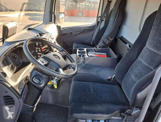 Lastbil Mercedes