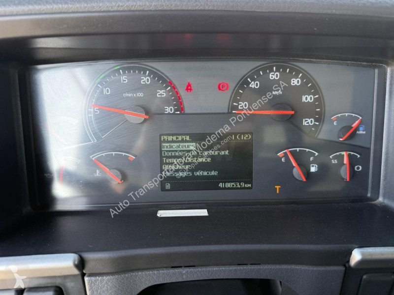 شاحنة Volvo 450