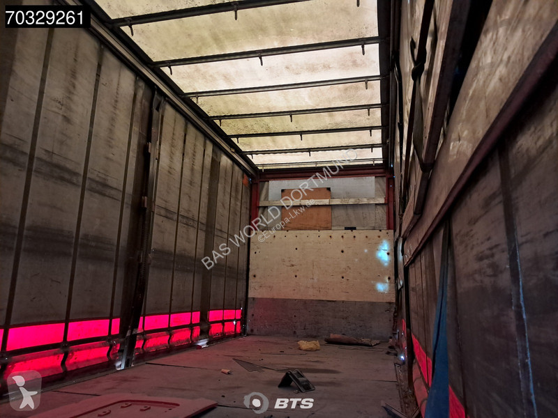 شاحنة MAN 12.240 4X2 12tonner curtainsider...