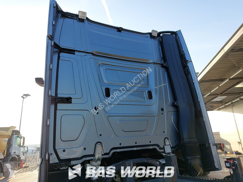Грузовик Mercedes L L 2848