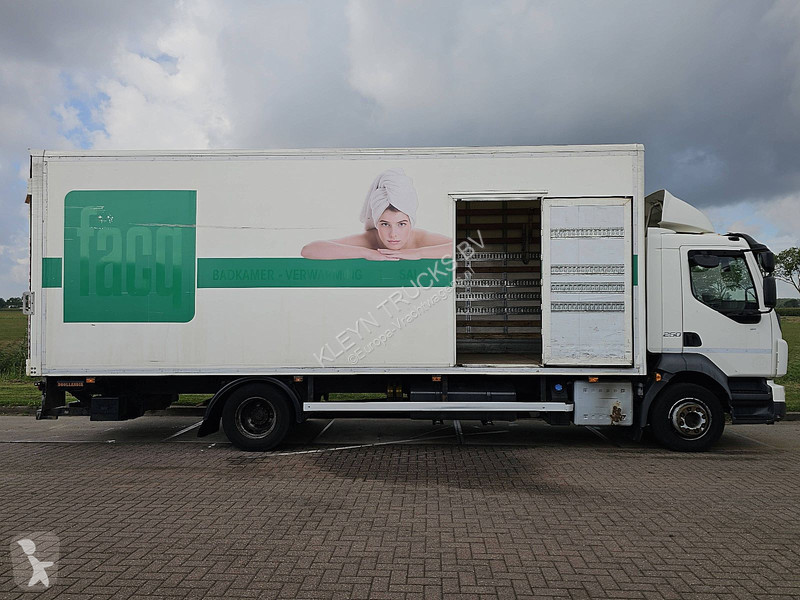 Camion Volvo 25012